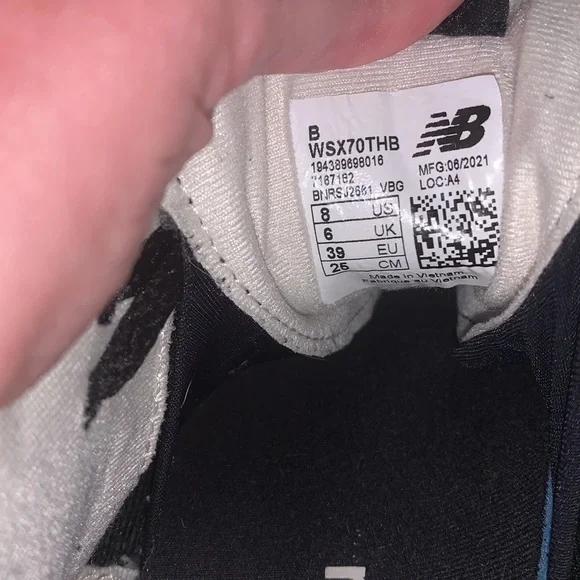 New Balance Athletic sneakers size 8 - Picture 11 of 12